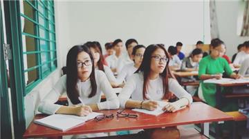 Cử nhân sư phạm làm trái ngành phải hoàn trả học phí