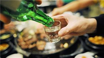 Từ 2020: Cấm rủ rê, ép buộc người khác uống rượu, bia