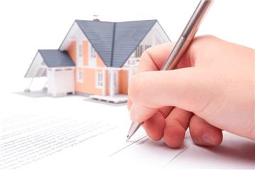 Mua nhà không công chứng hợp đồng trước 2014 có thật sự rủi ro?