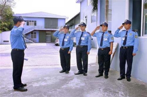 Lao công, bảo vệ có phải huấn luyện an toàn lao động? Lao công, bảo vệ có phải huấn luyện an toàn lao động?