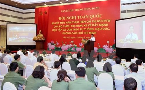 Chỉ thị 05 về học tập và làm theo tư tưởng Hồ Chí Minh Chỉ thị 05 về học tập và làm theo tư tưởng Hồ Chí Minh