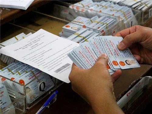 Chú ý: Không cần về quê để làm Căn cước công dân, hộ chiếu Chú ý: Không cần về quê để làm Căn cước công dân, hộ chiếu