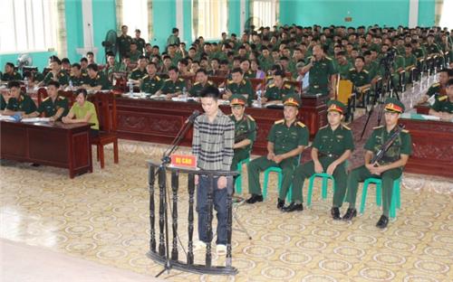 Bộ đội ngoại tình có bị tước quân tịch không?